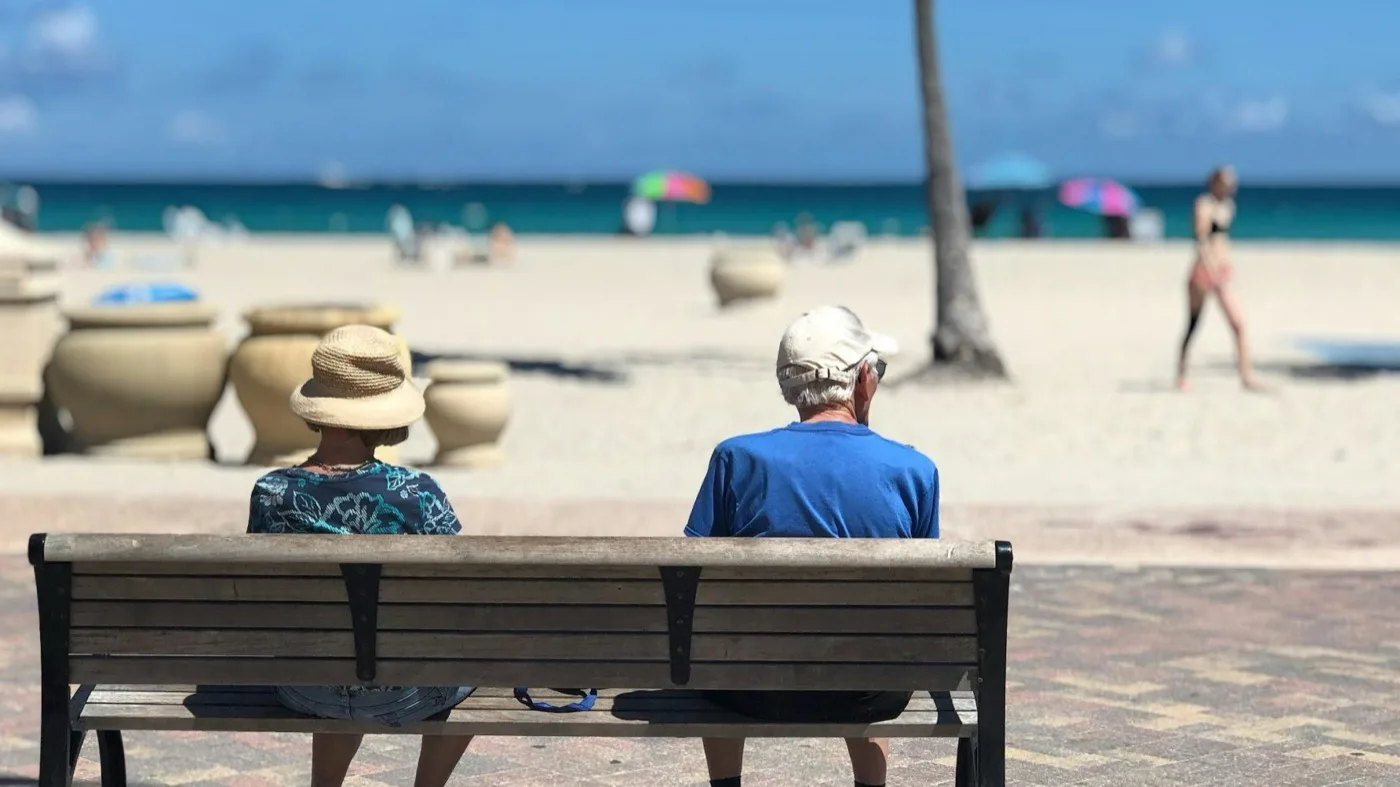 The “Gray New Deal”: A Warm Embrace for Secure Retirements and the Role of Reverse Mortgages