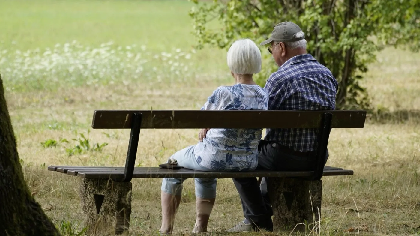 A Complete Guide to Using Home Equity in Retirement: Clarity, Cash Flow, and Confidence